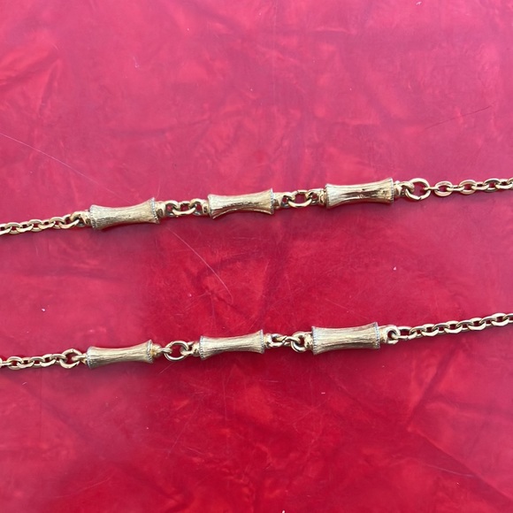 Vintage Napier 60 inch Gold tone Chain with Bamboo Pieces - Picture 3 of 6